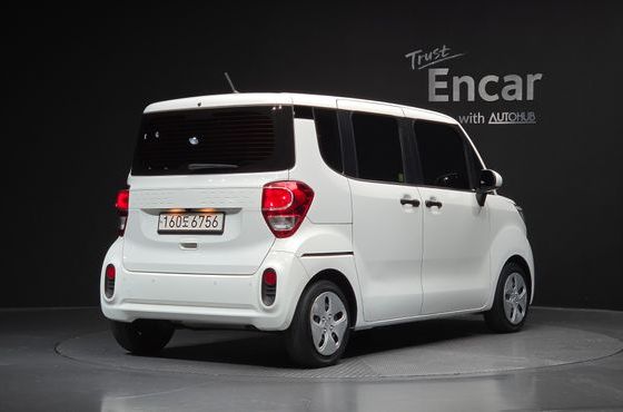 Kia RAY Van Prestige — пробег 31 579 км — фото 2 из 5