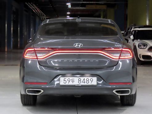 Hyundai Grandeur Premium — пробег 131 950 км — фото 3 из 5