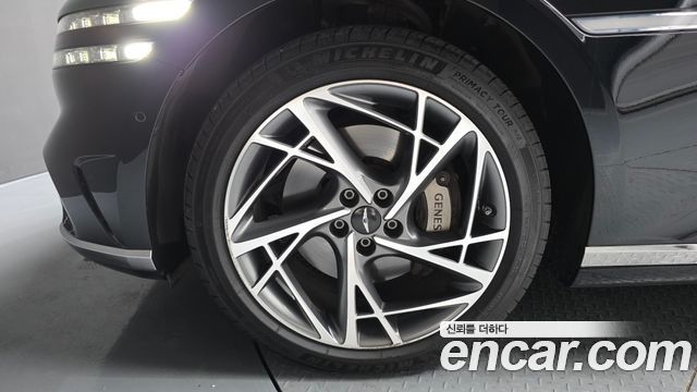 Genesis G90 из Кореи Encar