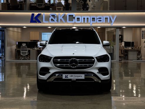 Mercedes-Benz GLE-Class GLE350 4MATIC — пробег 18 км — фото 1 из 5