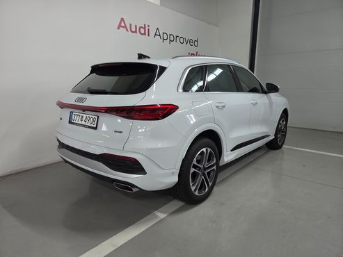 Audi Q5 40 TFSI Quiattro Advanced — пробег 1 200 км — фото 2 из 5