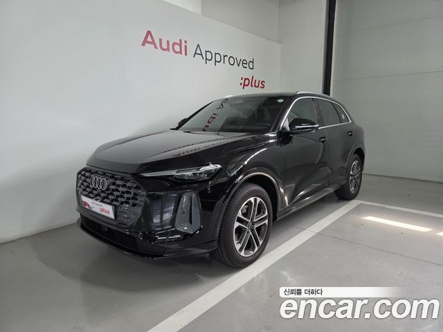 Audi Q5 40 TFSI Quiattro Advanced — пробег 980 км — фото 1 из 5