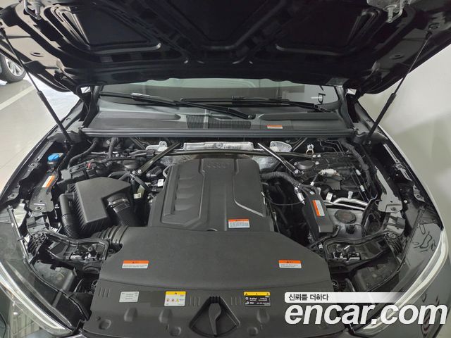 Audi Q5 40 TFSI Quiattro Advanced — пробег 980 км — фото 5 из 5