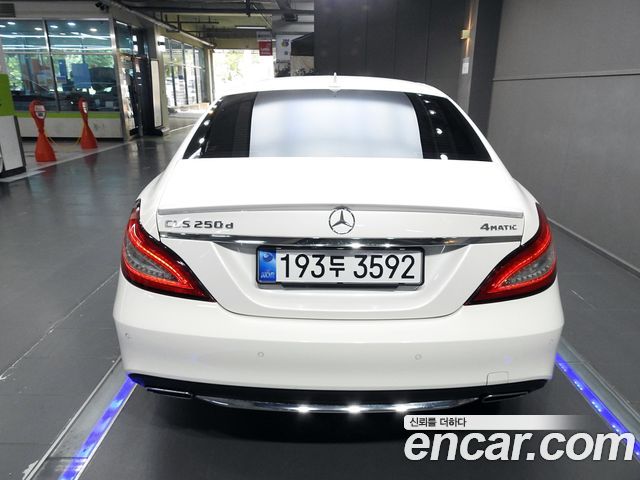 Mercedes-Benz CLS-Class CLS250 d 4MATIC — пробег 101 383 км — фото 4 из 5