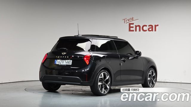 Mini Cooper из Кореи Encar