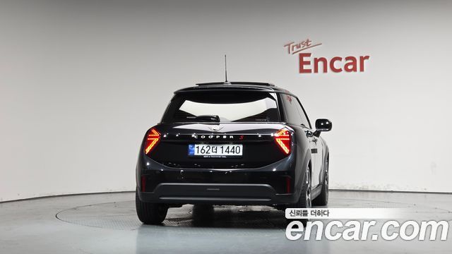 Mini Cooper из Кореи Encar