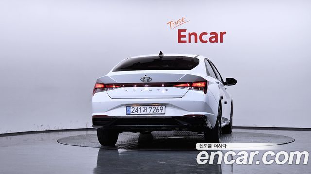 Hyundai AVANTE из Кореи Encar