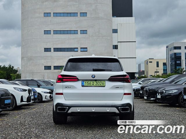 BMW X5 xDrive 40i M Sport — пробег 4 089 км — фото 4 из 5