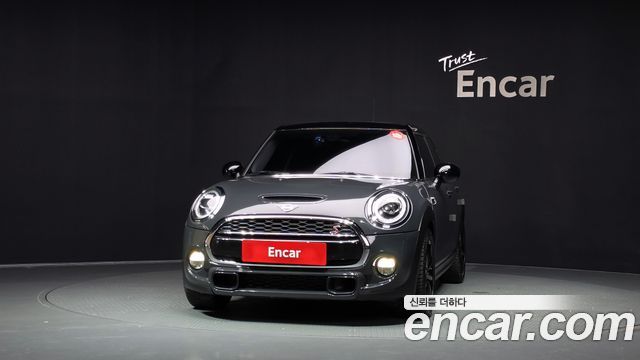 Mini Cooper 5Door Standard 3rd — пробег 98 667 км — фото 3 из 5