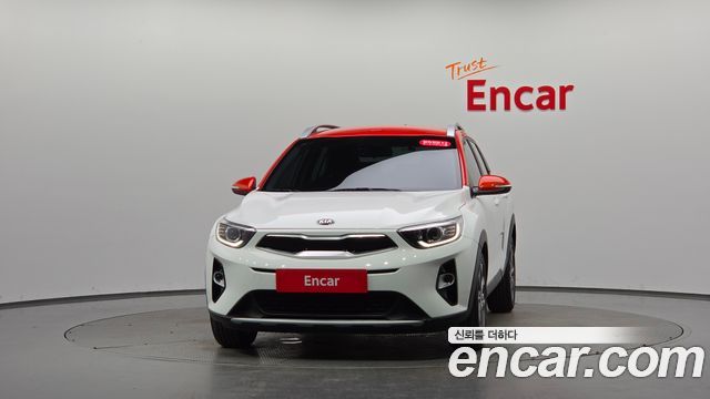 Kia Stonic из Кореи Encar