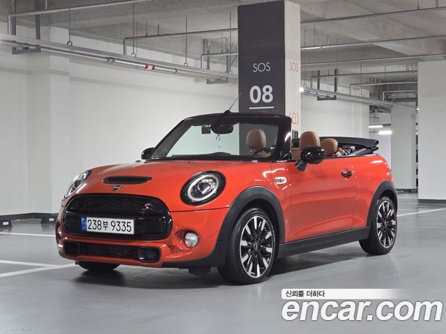 Mini Cooper Convertible Standard 3rd — пробег 59 000 км — фото 3 из 5