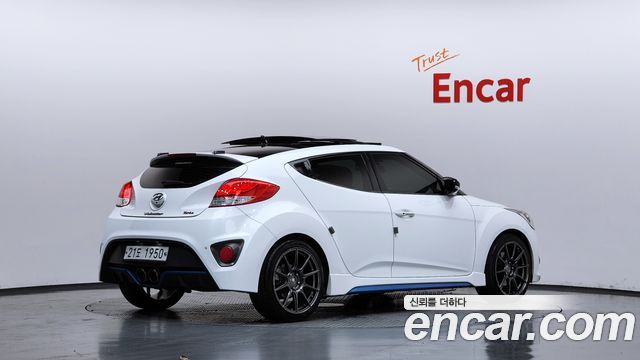 Hyundai Veloster T-GDi Extreme — пробег 182 458 км — фото 2 из 5