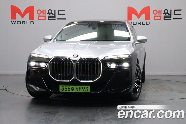 BMW 7-Series 740i sDrive M Sport — пробег 42 397 км — фото 2 из 5