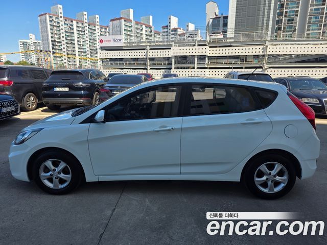 Hyundai Accent Diesel WIT 1.6 VGT Premier — пробег 129 200 км — фото 4 из 5