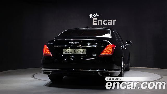 Genesis EQ900 3.3 T-GDI AWD Premiun Luxury — пробег 75 071 км — фото 4 из 5