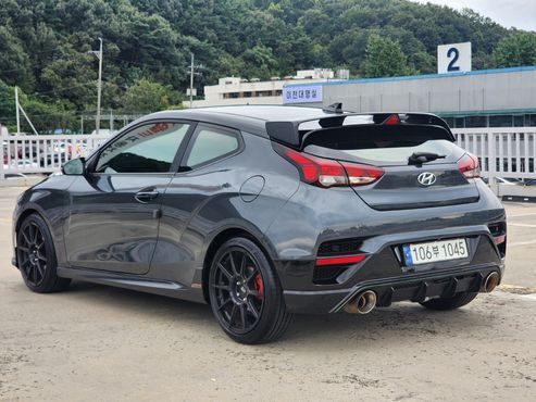 Hyundai Veloster 1.6 Turbo Sport Core — пробег 147 498 км — фото 4 из 5