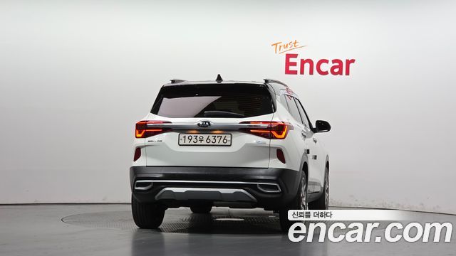 Kia Seltos из Кореи Encar