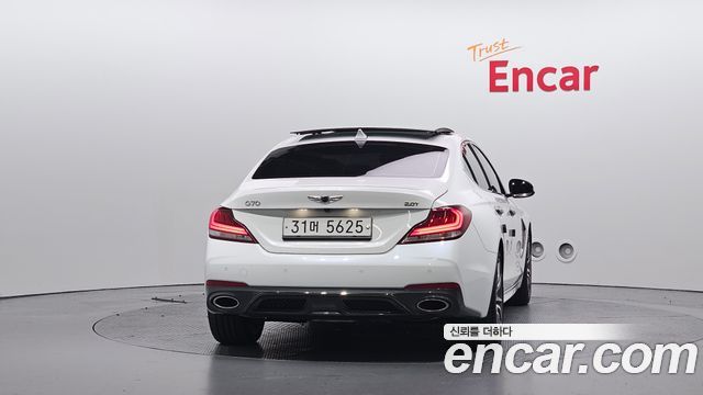 Genesis G70 2.0T Sport Package — пробег 108 546 км — фото 4 из 5