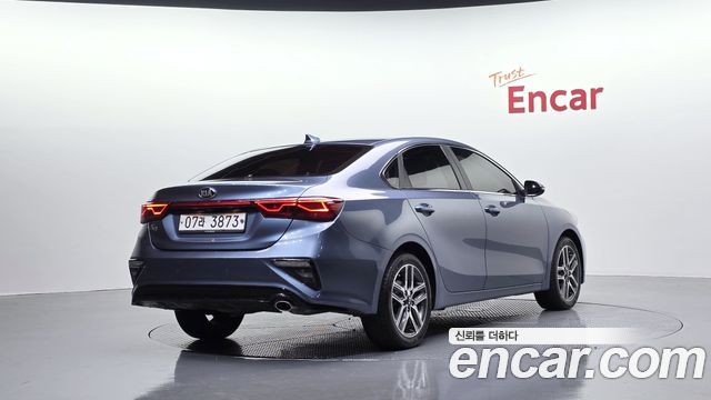 Kia K3 из Кореи Encar