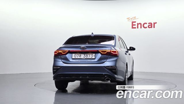 Kia K3 из Кореи Encar