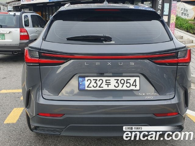 Lexus NX Premium — пробег 33 038 км — фото 3 из 5