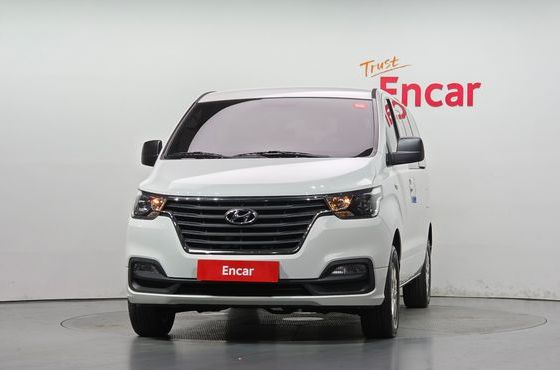 Hyundai Starex 4WD Wagon 12-Seater Smart — пробег 121 040 км — фото 3 из 5