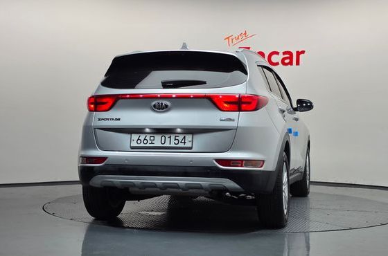 Kia Sportage Diesel 2WD Prestige — пробег 68 017 км — фото 4 из 5