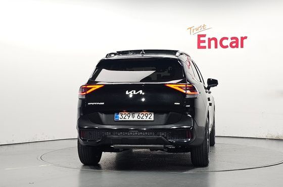 Kia Sportage Gasoline 1.6 Turbo 4WD 30TH Edition — пробег 15 441 км — фото 4 из 5