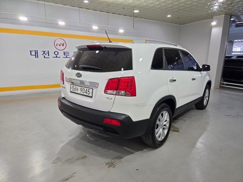 Kia Sorento Diesel 2.0 2WD TLX High-Deluxe — пробег 230 332 км — фото 5 из 5