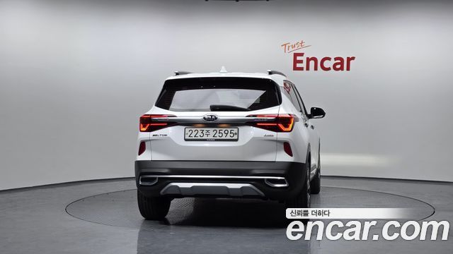 Kia Seltos из Кореи Encar