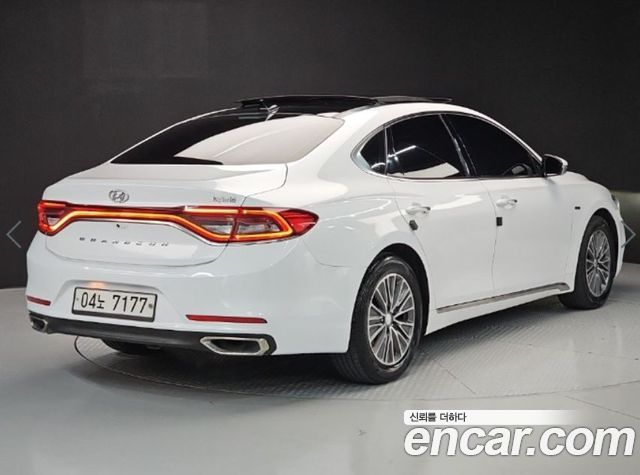 Hyundai Grandeur из Кореи Encar