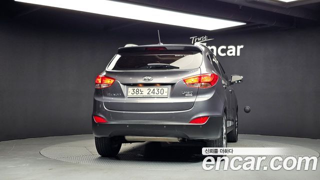 Hyundai Tucson Diesel 2WD LX20 Premier — пробег 230 048 км — фото 4 из 5