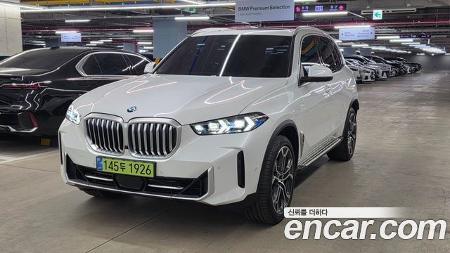 BMW X5 xDrive 40i xLine — пробег 9 011 км — фото 1 из 5