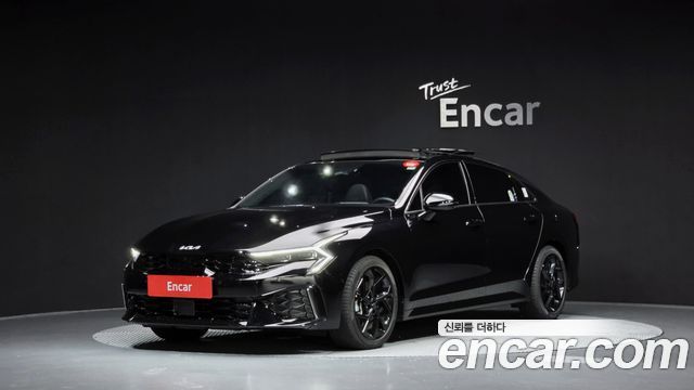 Kia K5 Signature — пробег 1 922 км — фото 1 из 5