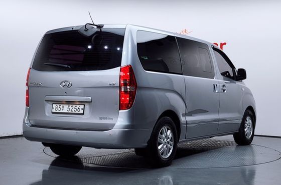 Hyundai Starex 5-Seater VAN Modern — пробег 217 671 км — фото 2 из 5