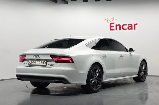 Audi A7 50 TDI Quattro 4G — пробег 164 600 км — фото 2 из 5