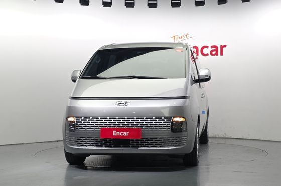 Hyundai Staria Tourer 11-Seater Modern — пробег 29 846 км — фото 3 из 5