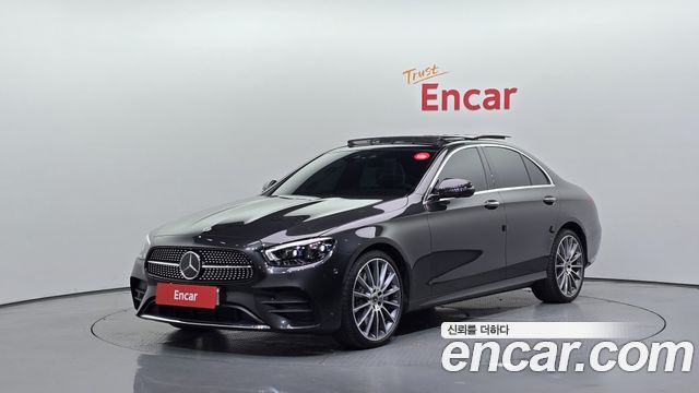 Mercedes-Benz E-Class E350 4MATIC AMG Line — пробег 12 508 км — фото 1 из 5