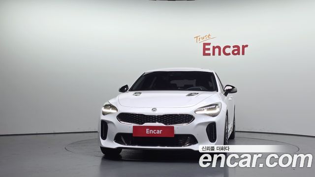 Kia Stinger 2.0 Turbo 2WD Platinum — пробег 121 707 км — фото 3 из 5