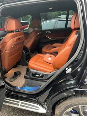 BMW X7 xDrive 40i M Sport 6STR — пробег 1 058 км — фото 5 из 5