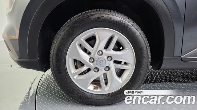 Hyundai Venue из Кореи Encar