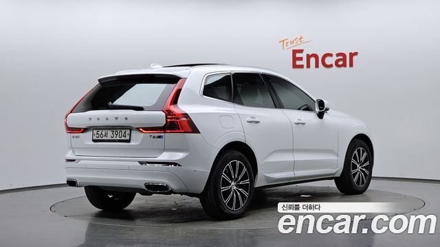 Volvo XC60 T6 Inscription — пробег 123 915 км — фото 2 из 5