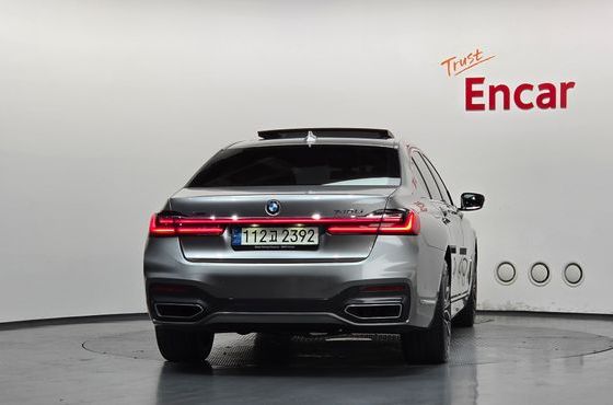 BMW 7-Series 740Li xDrive M Sport Package — пробег 43 963 км — фото 4 из 5