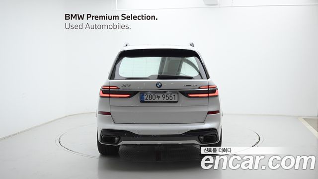 BMW X7 xDrive 40i M Sport 6STR — пробег 12 719 км — фото 4 из 5