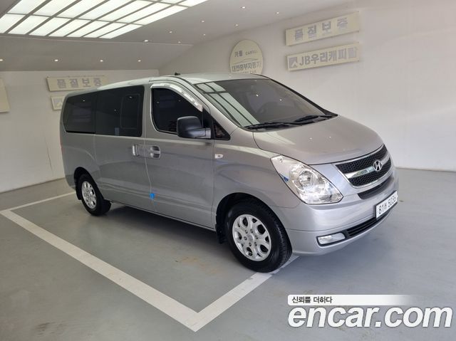 Hyundai Starex 5-Seater VAN CVX Luxury — пробег 81 437 км — фото 2 из 5