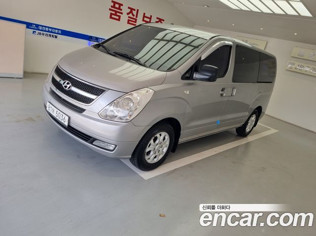 Hyundai Starex 5-Seater VAN CVX Luxury — пробег 81 437 км — фото 3 из 5