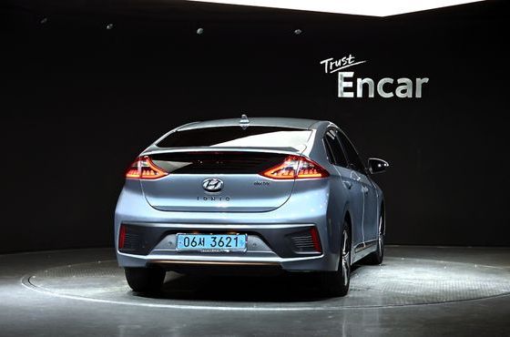 Hyundai Ioniq Q — пробег 147 130 км — фото 4 из 5