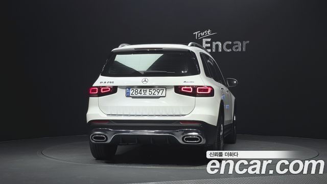 Mercedes-Benz GLB-Class из Кореи Encar