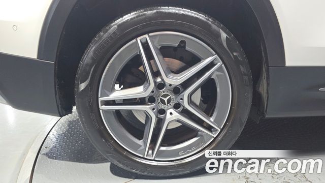 Mercedes-Benz GLB-Class из Кореи Encar