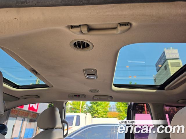 Kia Carnival 9-seater Prestige — пробег 411 019 км — фото 1 из 5